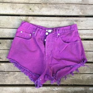 Purple dyed frayed jean shorts